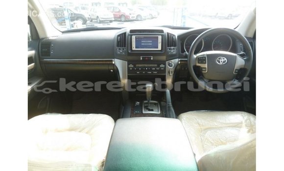 Buy Import Toyota Land Cruiser Other Car in Import - Dubai in Belait Buy Import Toyota Land Cruiser Other Car in Import - Dubai in Belait