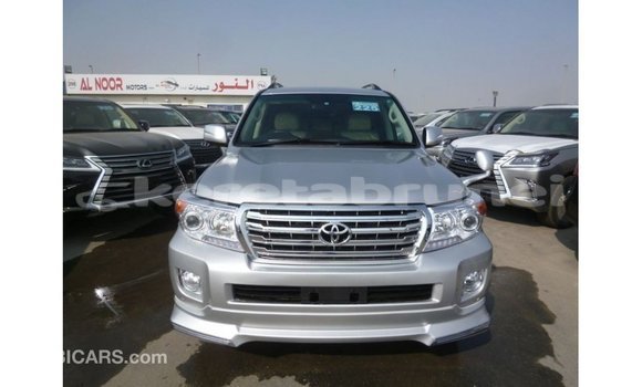 Buy Import Toyota Land Cruiser Other Car in Import - Dubai in Belait Buy Import Toyota Land Cruiser Other Car in Import - Dubai in Belait