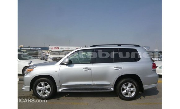 Buy Import Toyota Land Cruiser Other Car in Import - Dubai in Belait Buy Import Toyota Land Cruiser Other Car in Import - Dubai in Belait