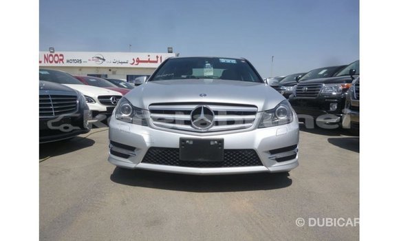 Buy Import Mercedes-Benz 200 Other Car in Import - Dubai in Belait Buy Import Mercedes-Benz 200 Other Car in Import - Dubai in Belait