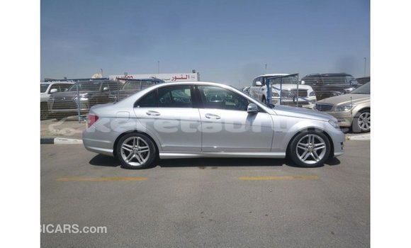 Buy Import Mercedes-Benz 200 Other Car in Import - Dubai in Belait Buy Import Mercedes-Benz 200 Other Car in Import - Dubai in Belait