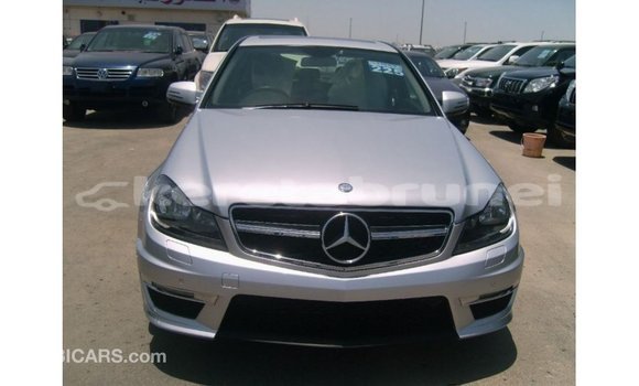 Buy Import Mercedes-Benz 190 Other Car in Import - Dubai in Belait Buy Import Mercedes-Benz 190 Other Car in Import - Dubai in Belait