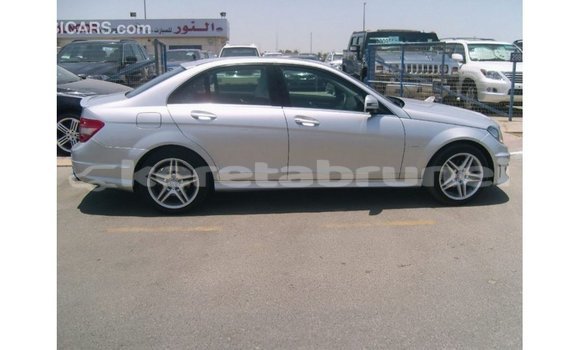 Buy Import Mercedes-Benz 190 Other Car in Import - Dubai in Belait Buy Import Mercedes-Benz 190 Other Car in Import - Dubai in Belait