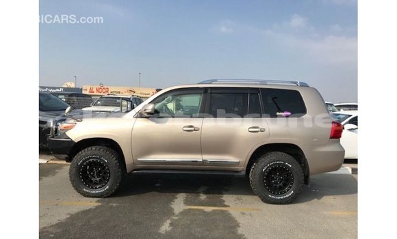 Buy Import Toyota Land Cruiser Other Car in Import - Dubai in Belait Buy Import Toyota Land Cruiser Other Car in Import - Dubai in Belait