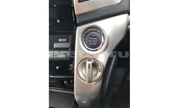 Buy Import Toyota Land Cruiser White Car in Import - Dubai in Belait Buy Import Toyota Land Cruiser White Car in Import - Dubai in Belait