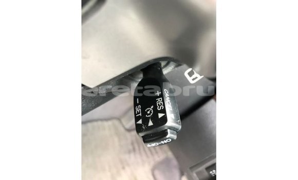 Buy Import Toyota Land Cruiser White Car in Import - Dubai in Belait Buy Import Toyota Land Cruiser White Car in Import - Dubai in Belait