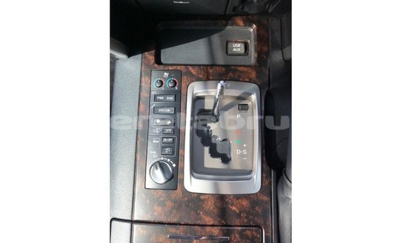 Buy Import Toyota Land Cruiser White Car in Import - Dubai in Belait Buy Import Toyota Land Cruiser White Car in Import - Dubai in Belait