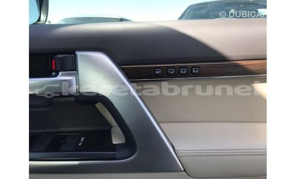 Buy Import Toyota Land Cruiser White Car in Import - Dubai in Belait Buy Import Toyota Land Cruiser White Car in Import - Dubai in Belait