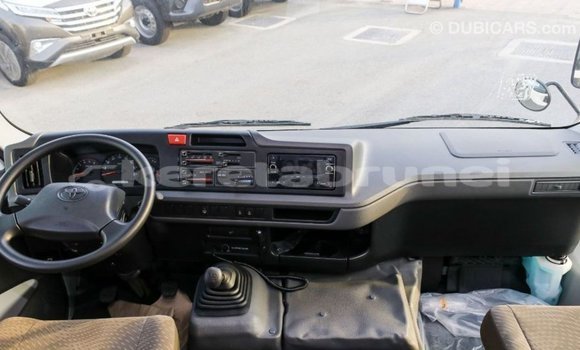 Buy Import Toyota Coaster White Car in Import - Dubai in Belait Buy Import Toyota Coaster White Car in Import - Dubai in Belait