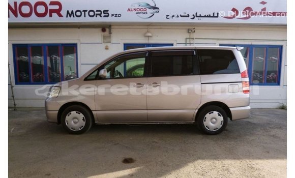 Buy Import Toyota Voxy Other Car in Import - Dubai in Belait Buy Import Toyota Voxy Other Car in Import - Dubai in Belait