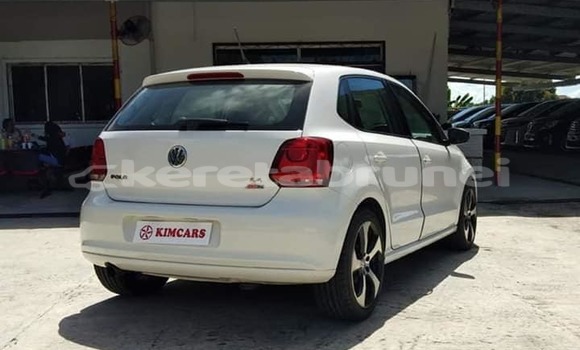 Buy Used Volkswagen Polo White Car in Bandar Seri Begawan in Brunei-Muara Buy Used Volkswagen Polo White Car in Bandar Seri Begawan in Brunei-Muara
