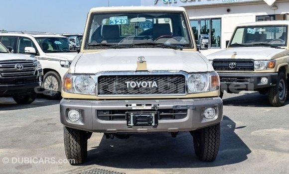 Buy Import Toyota Land Cruiser Beige Car in Import - Dubai in Belait Buy Import Toyota Land Cruiser Beige Car in Import - Dubai in Belait