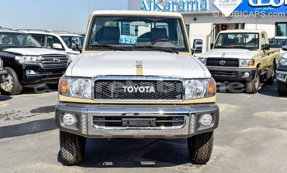 Buy Import Toyota Land Cruiser Beige Car in Import - Dubai in Belait Buy Import Toyota Land Cruiser Beige Car in Import - Dubai in Belait