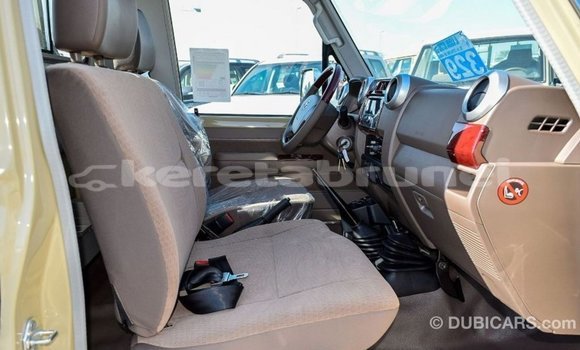 Buy Import Toyota Land Cruiser Beige Car in Import - Dubai in Belait Buy Import Toyota Land Cruiser Beige Car in Import - Dubai in Belait