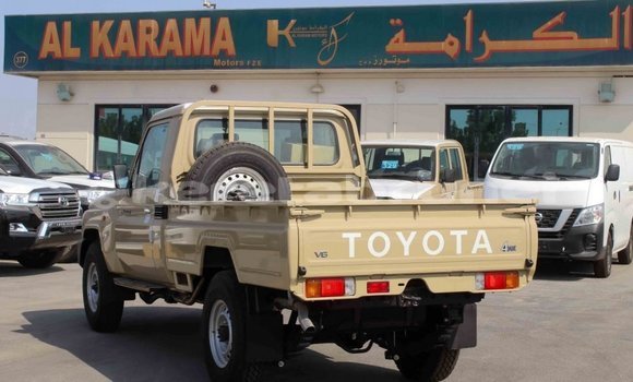 Buy Import Toyota Land Cruiser Beige Car in Import - Dubai in Belait Buy Import Toyota Land Cruiser Beige Car in Import - Dubai in Belait