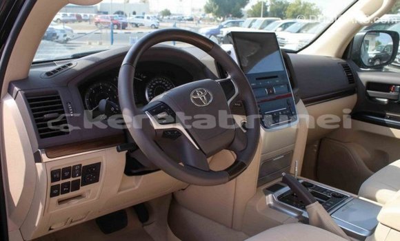 Buy Import Toyota Land Cruiser Black Car in Import - Dubai in Belait Buy Import Toyota Land Cruiser Black Car in Import - Dubai in Belait