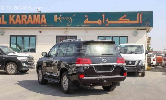 Buy Import Toyota Land Cruiser Black Car in Import - Dubai in Belait Buy Import Toyota Land Cruiser Black Car in Import - Dubai in Belait