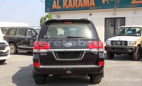 Buy Import Toyota Land Cruiser Black Car in Import - Dubai in Belait Buy Import Toyota Land Cruiser Black Car in Import - Dubai in Belait