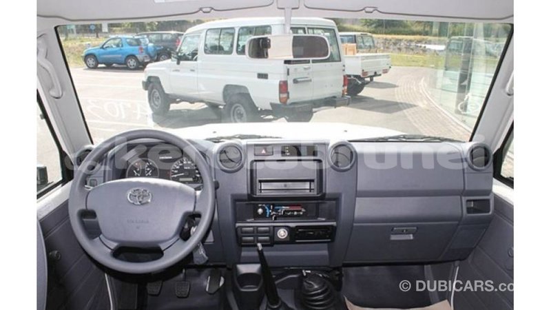 Big with watermark toyota land cruiser belait import dubai 2974