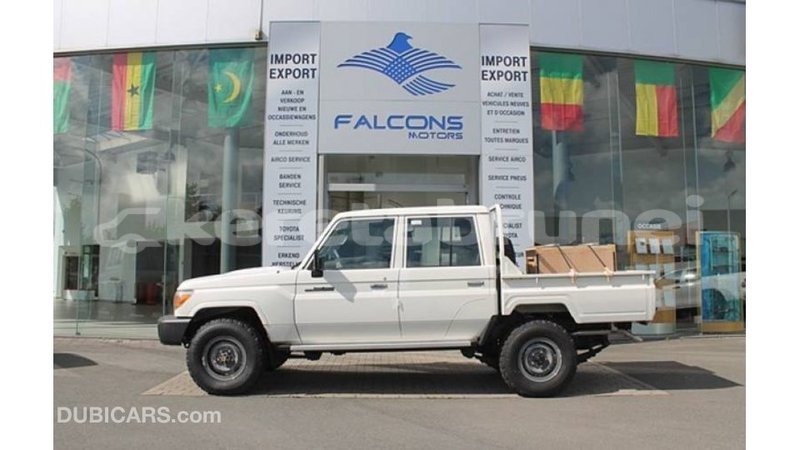 Big with watermark toyota land cruiser belait import dubai 2974