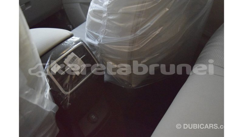 Big with watermark kia sportage belait import dubai 2975