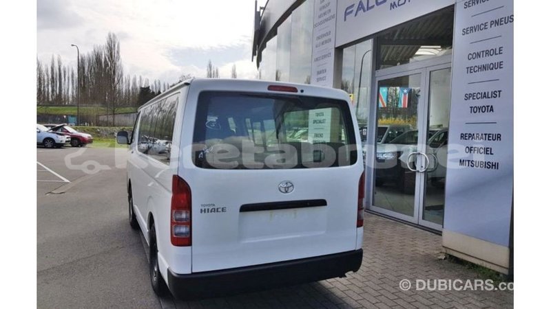 Big with watermark toyota hiace belait import dubai 2977