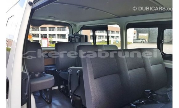 Buy Import Toyota Hiace White Car in Import - Dubai in Belait Buy Import Toyota Hiace White Car in Import - Dubai in Belait