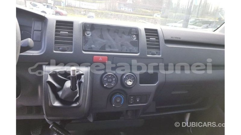 Big with watermark toyota hiace belait import dubai 2977