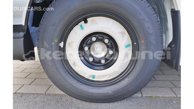 Big with watermark toyota hiace belait import dubai 2977