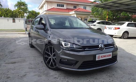 Buy Used Volkswagen Golf Other Car in Bandar Seri Begawan in Brunei-Muara Buy Used Volkswagen Golf Other Car in Bandar Seri Begawan in Brunei-Muara
