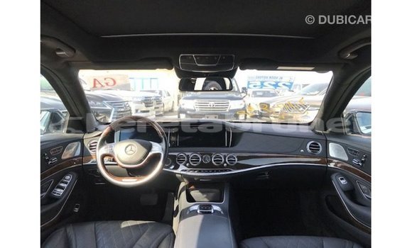 Buy Import Mercedes-Benz 190 Black Car in Import - Dubai in Belait Buy Import Mercedes-Benz 190 Black Car in Import - Dubai in Belait