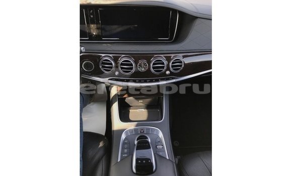 Buy Import Mercedes-Benz 190 Black Car in Import - Dubai in Belait Buy Import Mercedes-Benz 190 Black Car in Import - Dubai in Belait