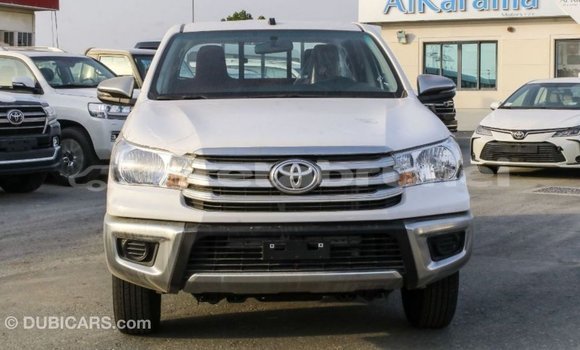 Buy Import Toyota Hilux White Car in Import - Dubai in Belait Buy Import Toyota Hilux White Car in Import - Dubai in Belait