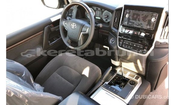 Buy Import Toyota Land Cruiser Black Car in Import - Dubai in Belait Buy Import Toyota Land Cruiser Black Car in Import - Dubai in Belait
