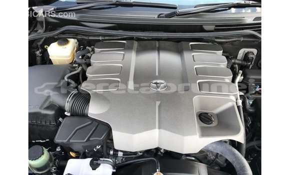 Buy Import Toyota Land Cruiser Black Car in Import - Dubai in Belait Buy Import Toyota Land Cruiser Black Car in Import - Dubai in Belait