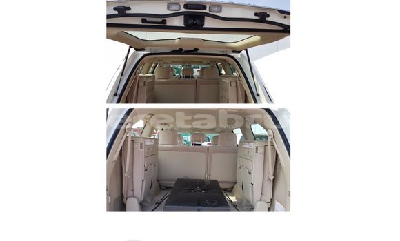 Buy Import Toyota Land Cruiser White Car in Import - Dubai in Belait Buy Import Toyota Land Cruiser White Car in Import - Dubai in Belait