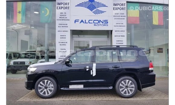 Buy Import Toyota Land Cruiser Black Car in Import - Dubai in Belait Buy Import Toyota Land Cruiser Black Car in Import - Dubai in Belait