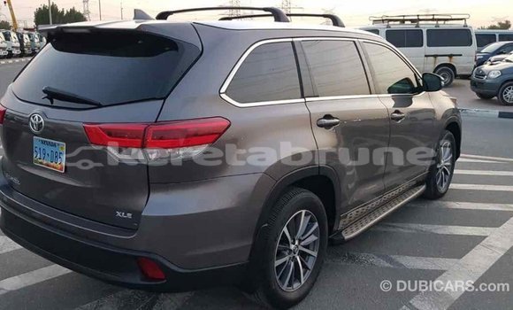Buy Import Toyota Highlander Other Car in Import - Dubai in Belait Buy Import Toyota Highlander Other Car in Import - Dubai in Belait