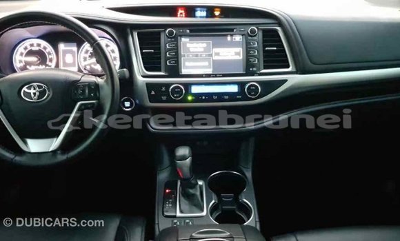 Buy Import Toyota Highlander Other Car in Import - Dubai in Belait Buy Import Toyota Highlander Other Car in Import - Dubai in Belait