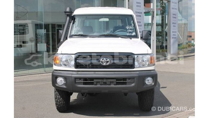 Big with watermark toyota land cruiser belait import dubai 3005