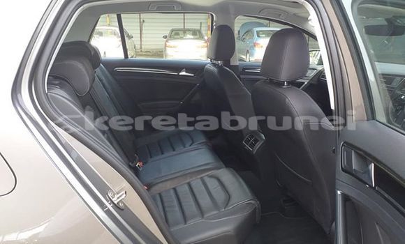 Buy Used Volkswagen Golf Other Car in Bandar Seri Begawan in Brunei-Muara Buy Used Volkswagen Golf Other Car in Bandar Seri Begawan in Brunei-Muara
