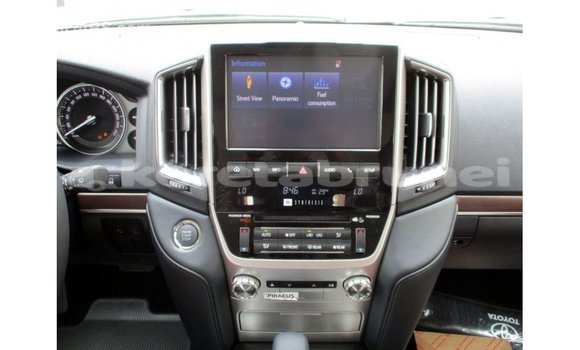 Buy Import Toyota Land Cruiser Black Car in Import - Dubai in Belait Buy Import Toyota Land Cruiser Black Car in Import - Dubai in Belait