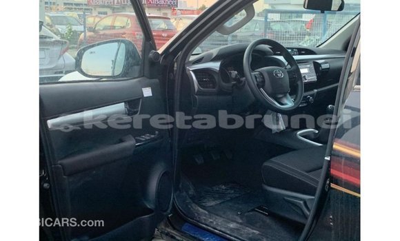 Buy Import Toyota Hilux Black Car in Import - Dubai in Belait Buy Import Toyota Hilux Black Car in Import - Dubai in Belait
