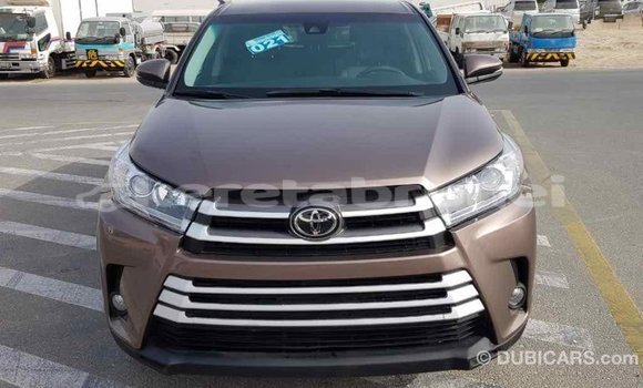 Buy Import Toyota Highlander Brown Car in Import - Dubai in Belait Buy Import Toyota Highlander Brown Car in Import - Dubai in Belait