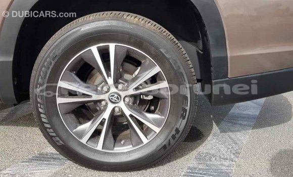 Buy Import Toyota Highlander Brown Car in Import - Dubai in Belait Buy Import Toyota Highlander Brown Car in Import - Dubai in Belait