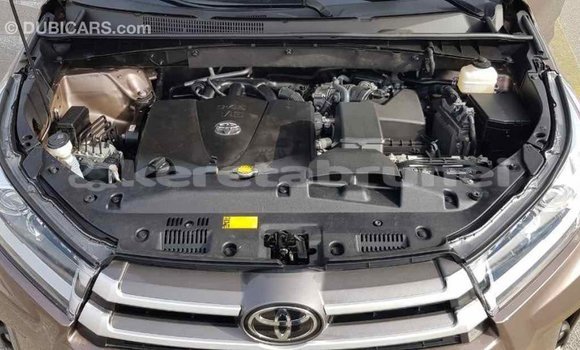 Buy Import Toyota Highlander Brown Car in Import - Dubai in Belait Buy Import Toyota Highlander Brown Car in Import - Dubai in Belait