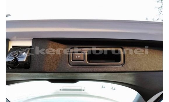 Buy Import Toyota Fortuner White Car in Import - Dubai in Belait Buy Import Toyota Fortuner White Car in Import - Dubai in Belait