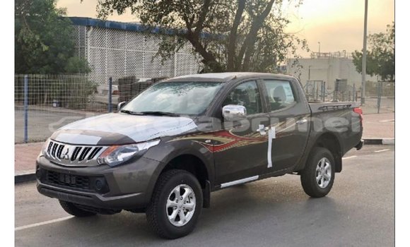 Buy Import Mitsubishi L200 Brown Car in Import - Dubai in Belait Buy Import Mitsubishi L200 Brown Car in Import - Dubai in Belait