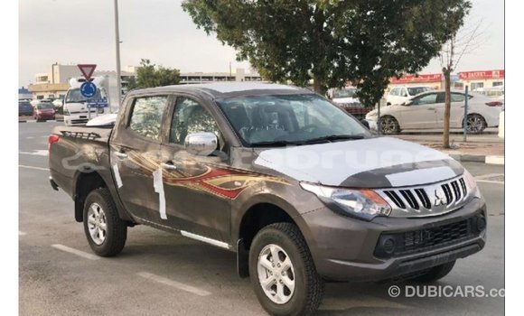 Buy Import Mitsubishi L200 Brown Car in Import - Dubai in Belait Buy Import Mitsubishi L200 Brown Car in Import - Dubai in Belait