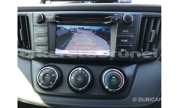 Buy Import Toyota HiAce White Truck in Import - Dubai in Belait Buy Import Toyota HiAce White Truck in Import - Dubai in Belait